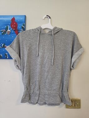 Casual Gray Short-Sleeve Hoodie
